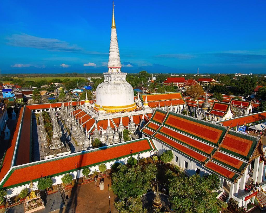 วัดพระมหาธาตุวรมหาวิหาร นครศรีธรรมราช