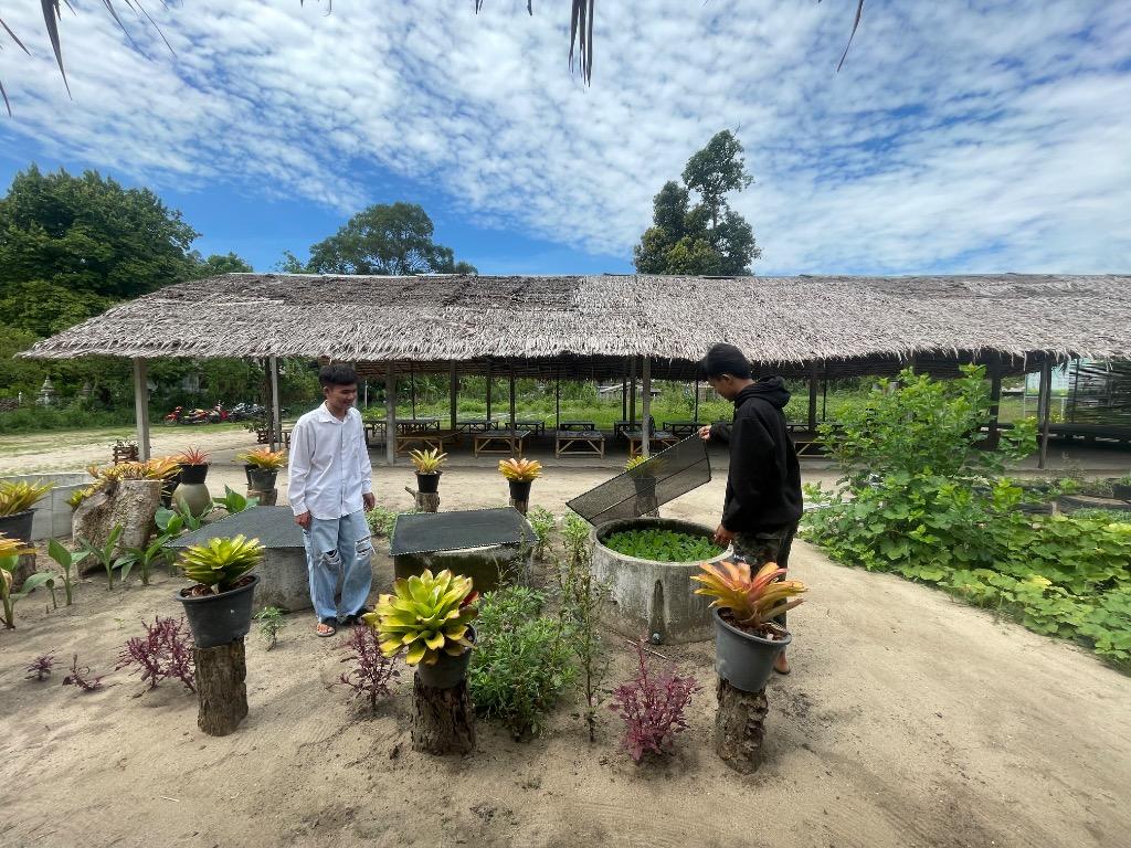 ศูนย์การเรียนรู้หลักปรัชญาของเศรษฐกิจพอเพียง และเกษตรทฤษฎีใหม่ ตำบลนาทราย