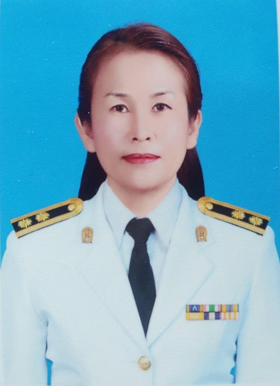 นางญาณิศา  เกิดบัวเพชร