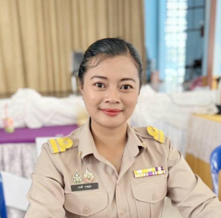 นางสาวเรวดี  ราษฎร