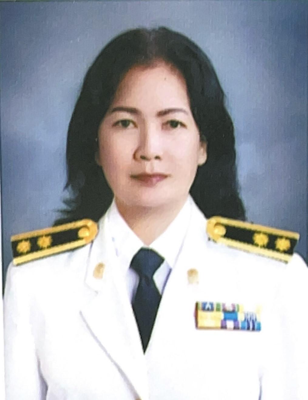 นางปิยพร เกตุทอง