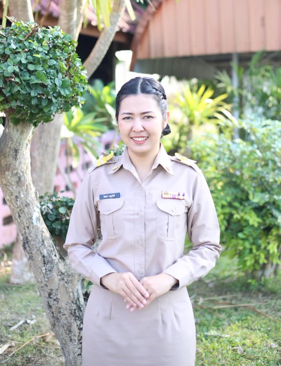 นางสาวโสรยา หนูภักดี